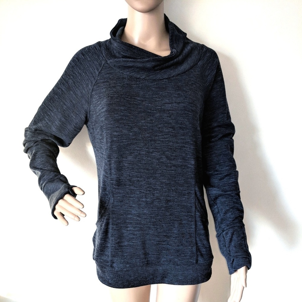 Athleta M sweatshirt